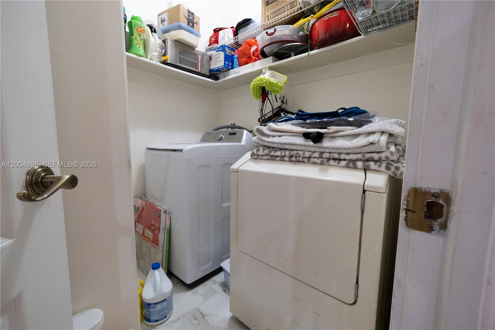 ZENTENO SUB - Residential