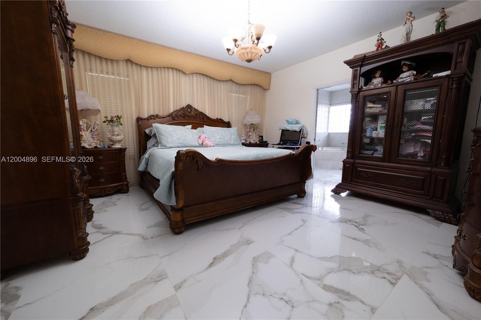 ZENTENO SUB - Residential