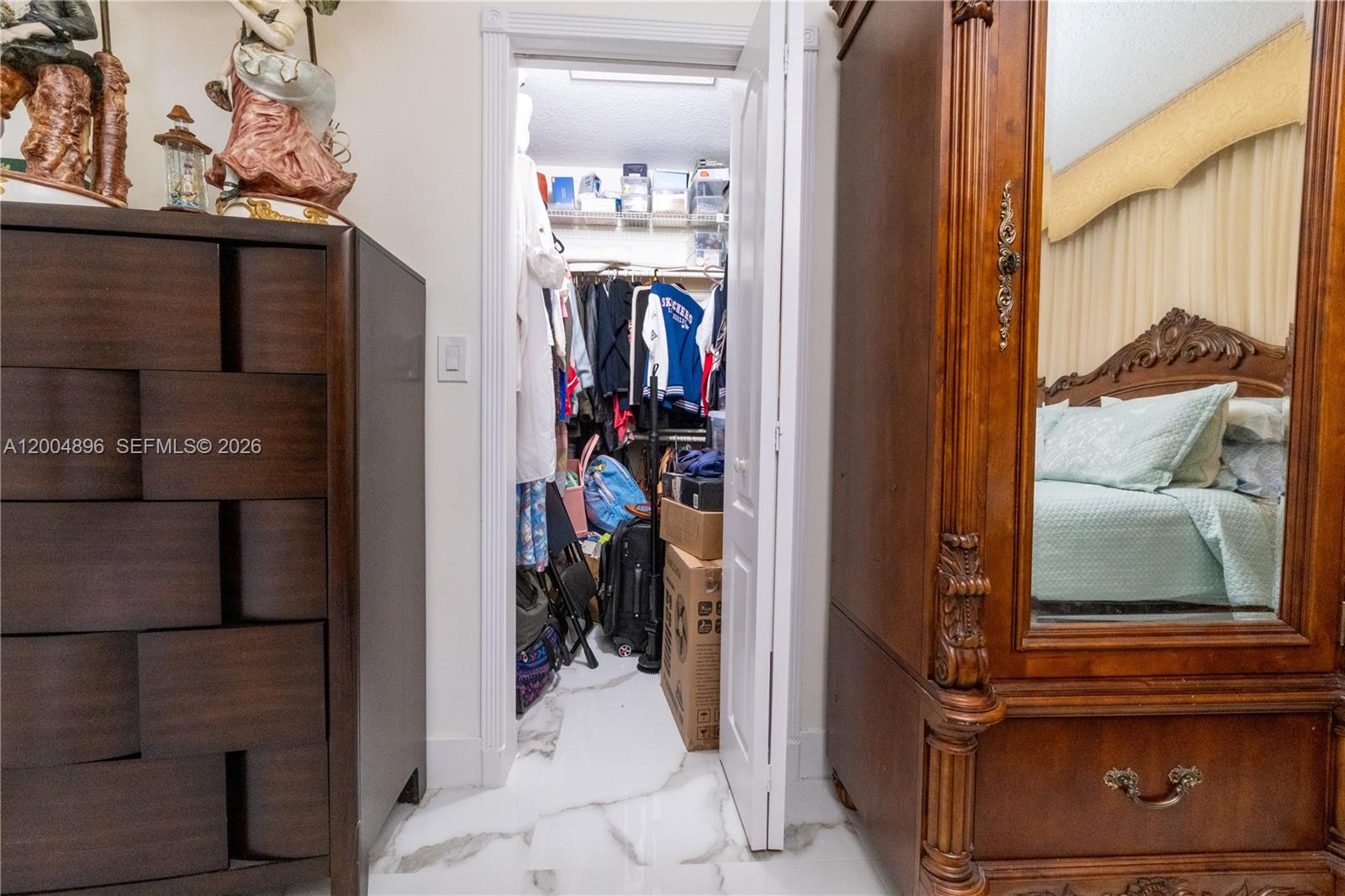 ZENTENO SUB - Residential