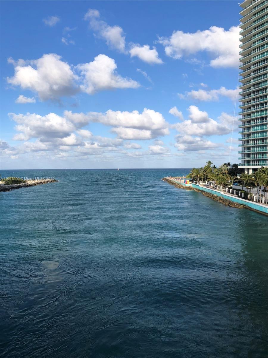 BAL-BRIDGE NORTH CONDO - Residential Lease