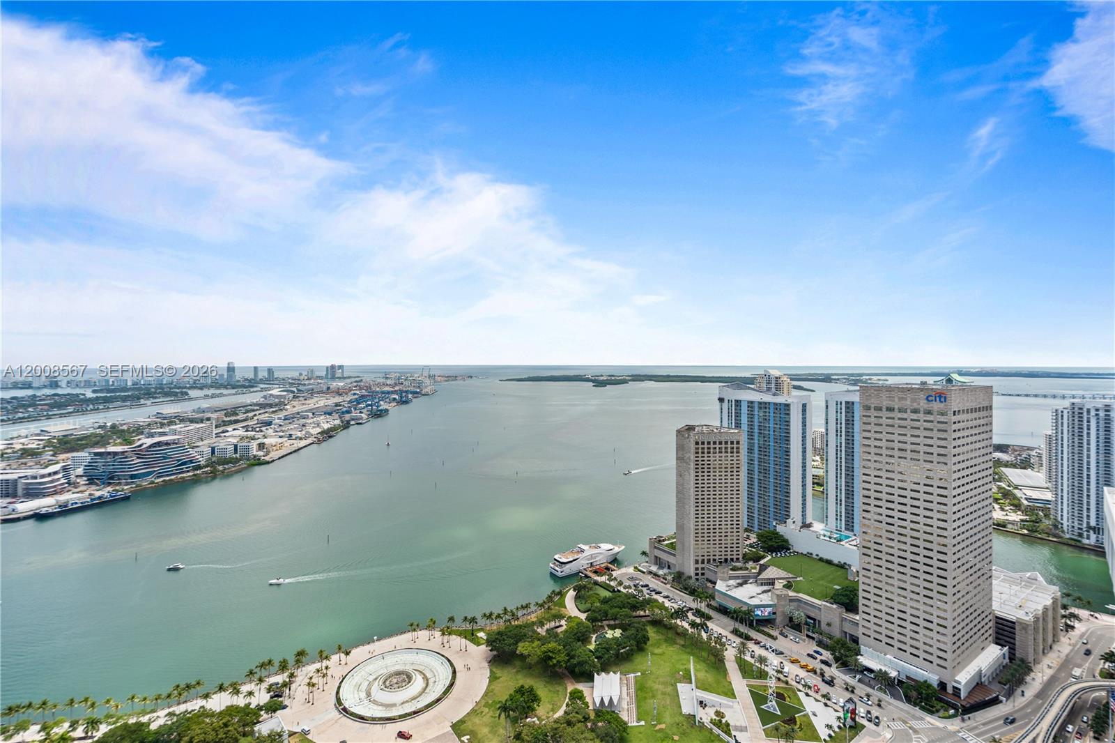50 Biscayne Blvd 5402