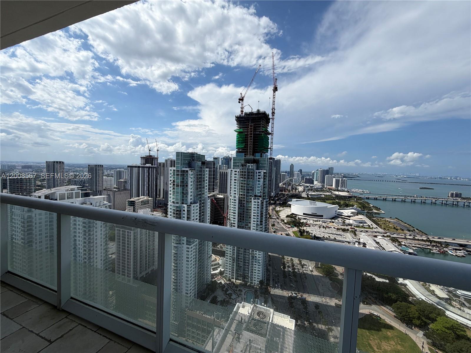 50 Biscayne Blvd 5402