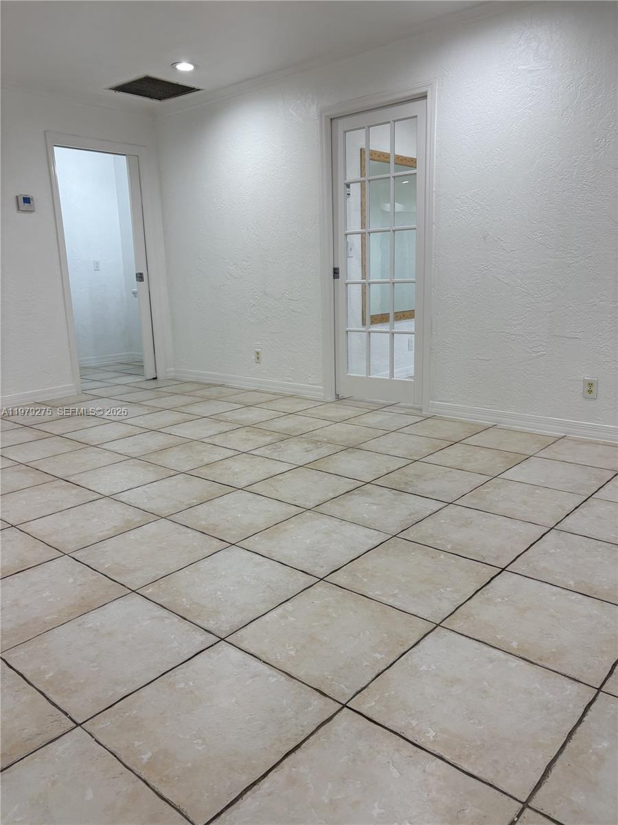 CHRISTIAN VILLAS 1 - Residential Lease