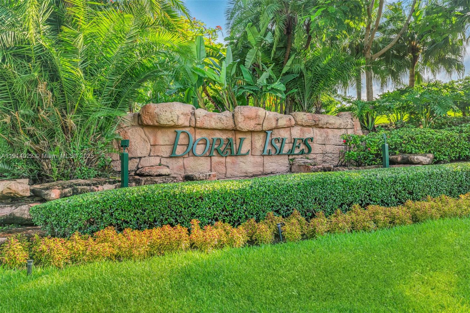 DORAL ISLES ANTILLES 1ST - Residential