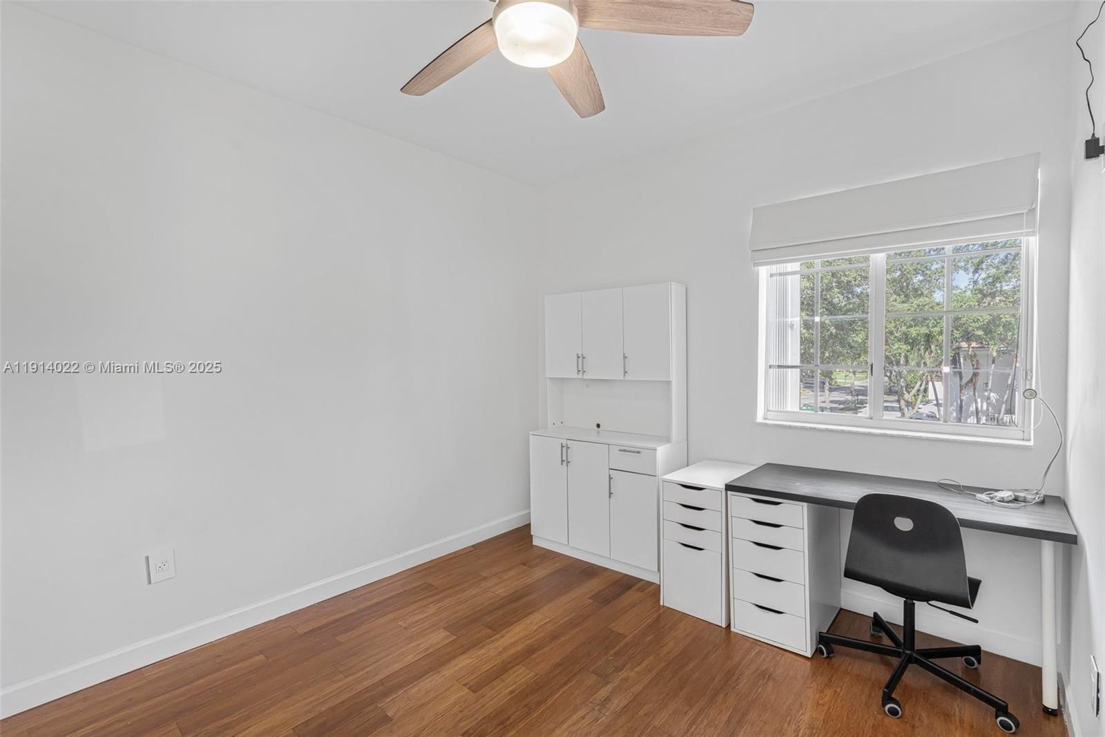 DORAL ISLES ANTILLES 1ST - Residential