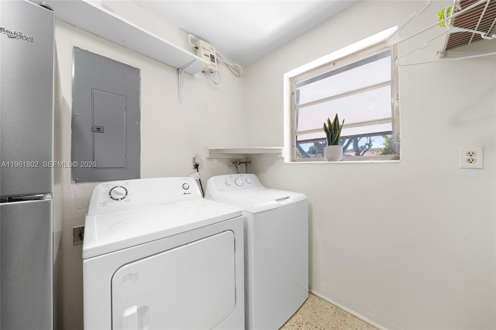 TROJAN PARK AMD PL - Residential Income