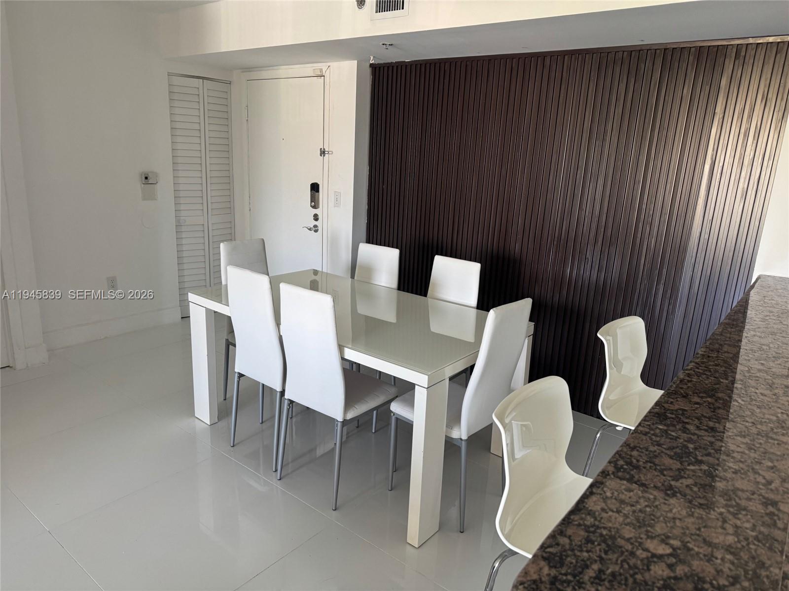 THE YACHT CLUB AT AVENTUR - Residential