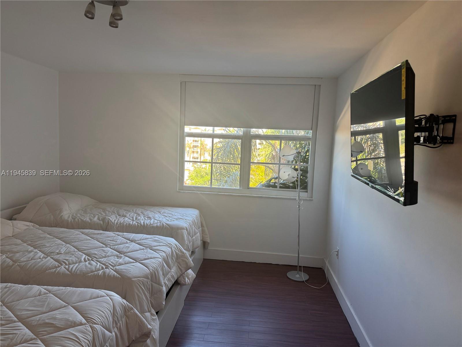 THE YACHT CLUB AT AVENTUR - Residential