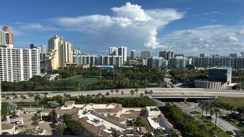 19501 W Country Club 1706 Aventura FL 33180