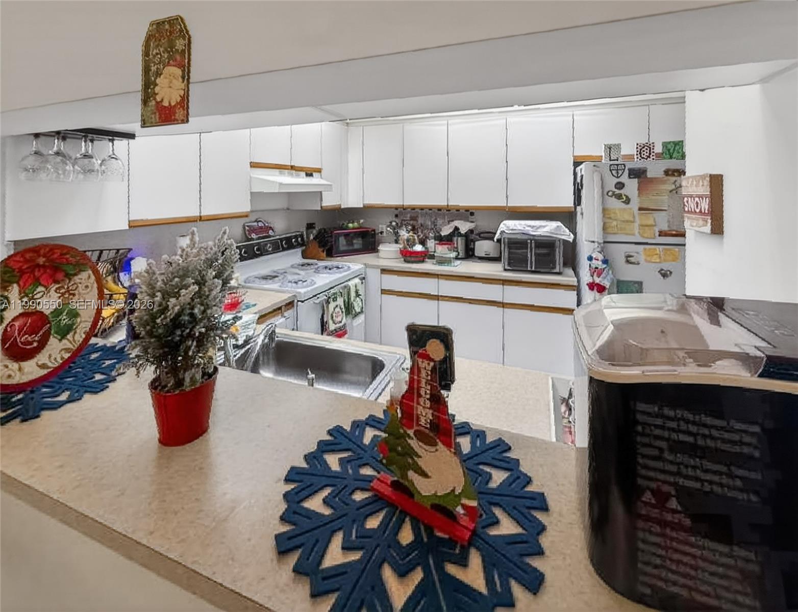 CAMBRIDGE AT CENTURY VILL - Residential