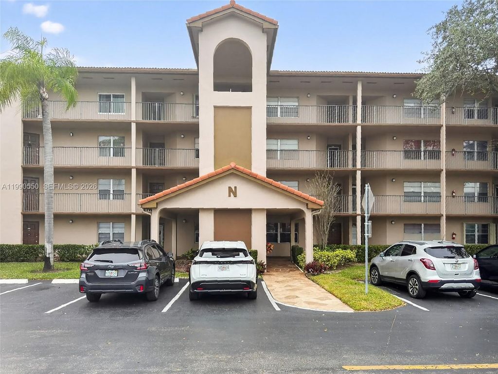 Photo of 1000 SW 125th Ave #102N, Pembroke Pines, FL 33027 (MLS # A11990550)
