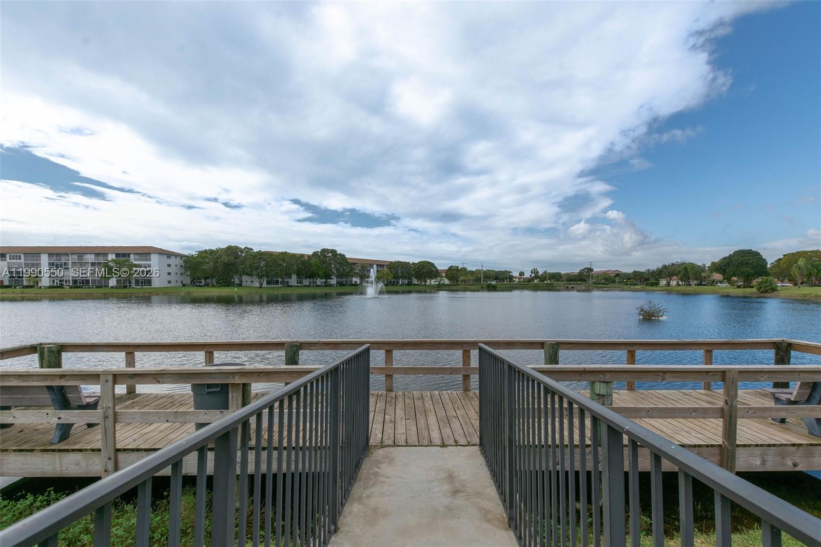 CAMBRIDGE AT CENTURY VILL - Residential