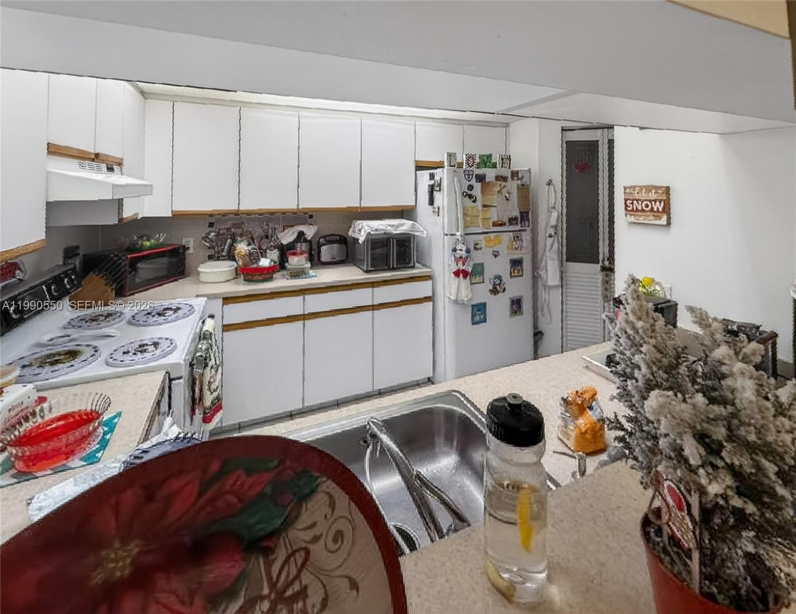 CAMBRIDGE AT CENTURY VILL - Residential