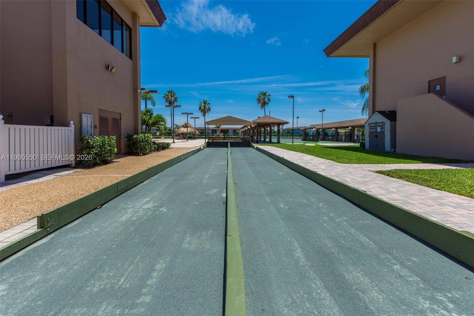 CAMBRIDGE AT CENTURY VILL - Residential