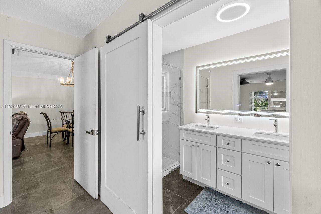 SHADYWOODS PH ONE - Residential