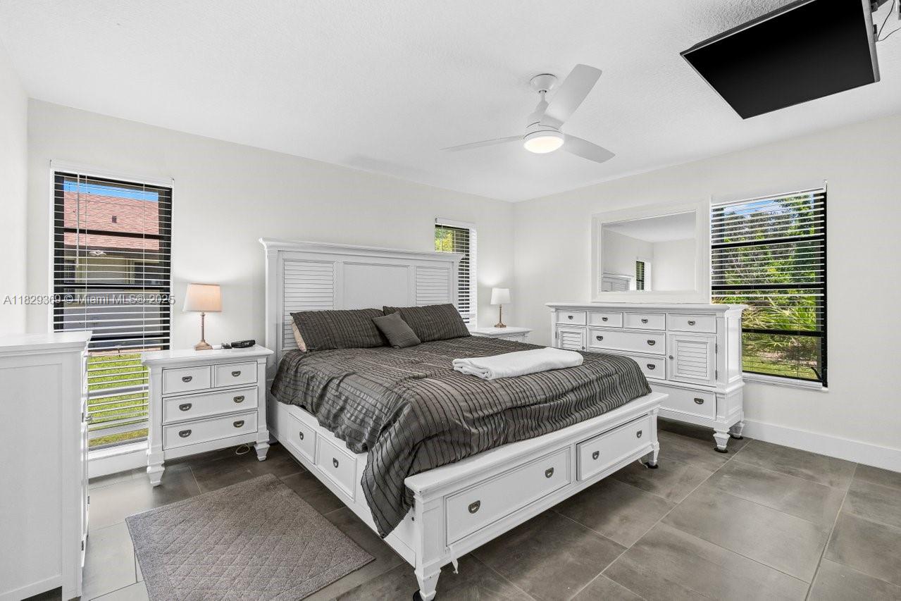 SHADYWOODS PH ONE - Residential