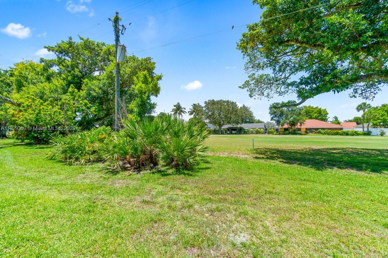 SHADYWOODS PH ONE - Residential