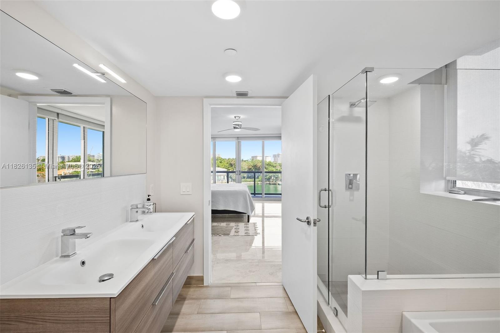 THE IVORY RESIDENCE CONDO - Residential Lease