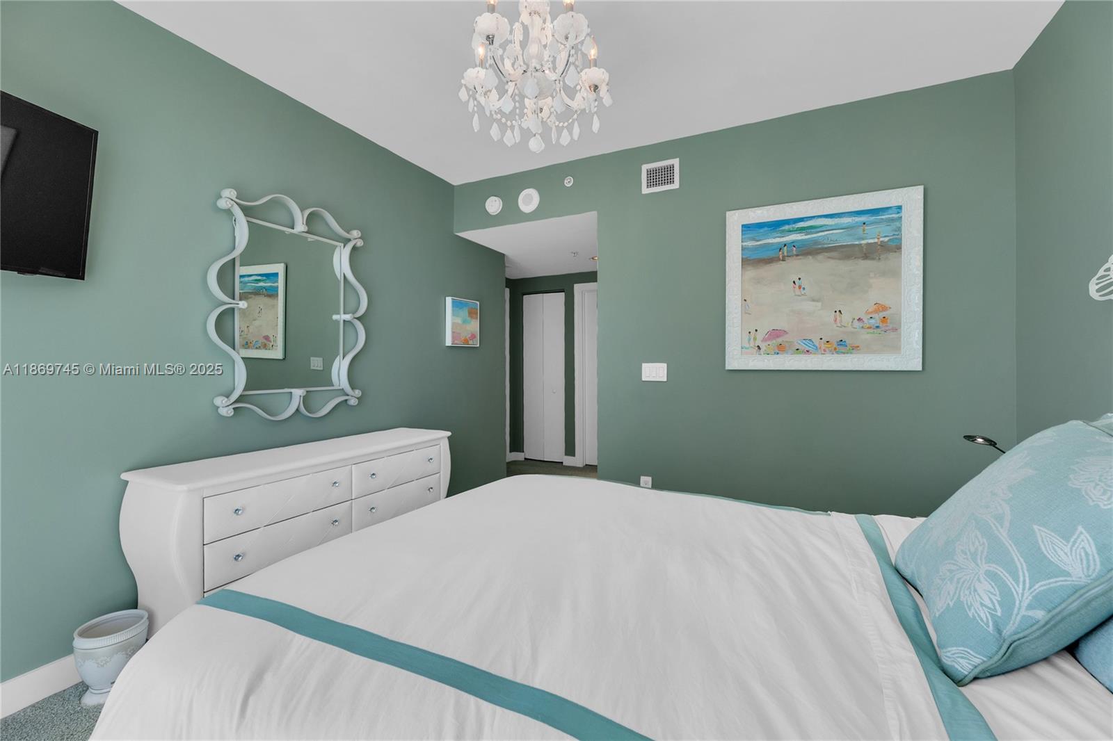 DIPLOMAT OCEANFRONT RESID - Residential