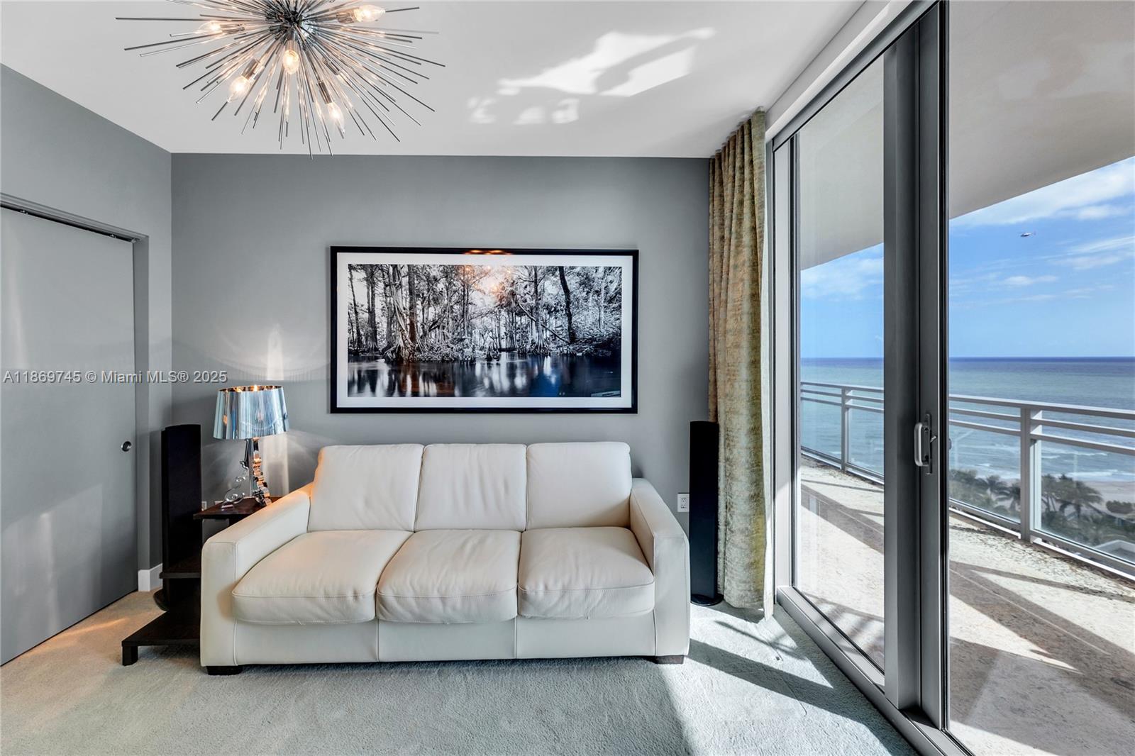 DIPLOMAT OCEANFRONT RESID - Residential