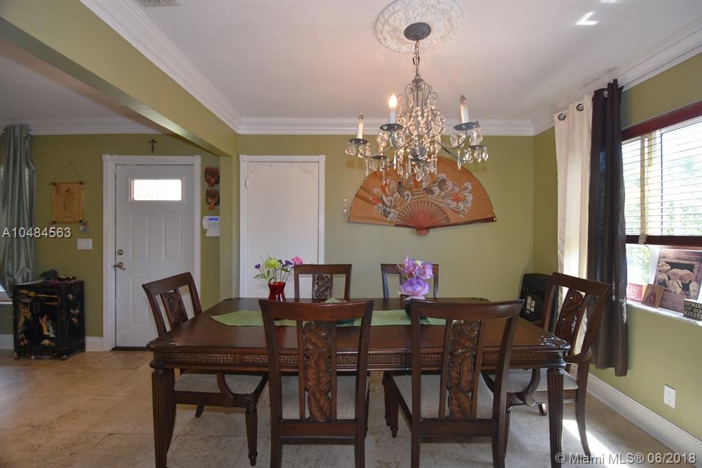 HOLLYWOOD LAKES SEC - Residential Lease