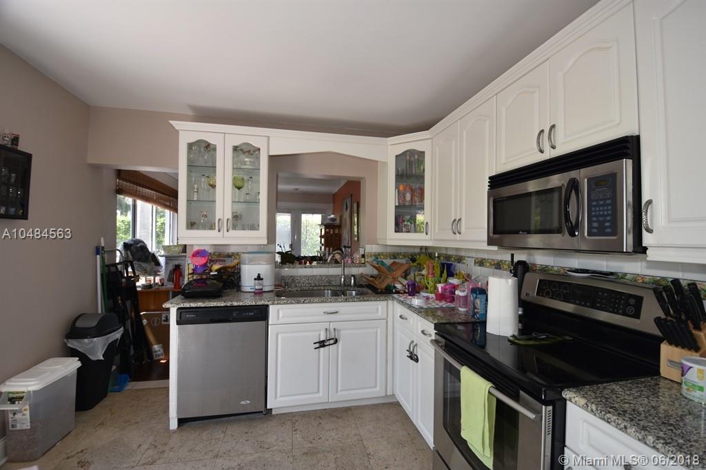 HOLLYWOOD LAKES SEC - Residential Lease