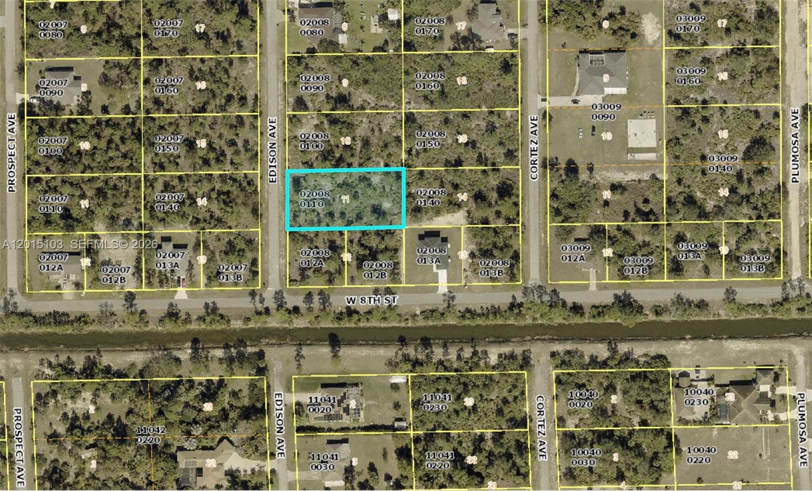 LEHIGH ACRES UNIT 2 BLK 8 - Land