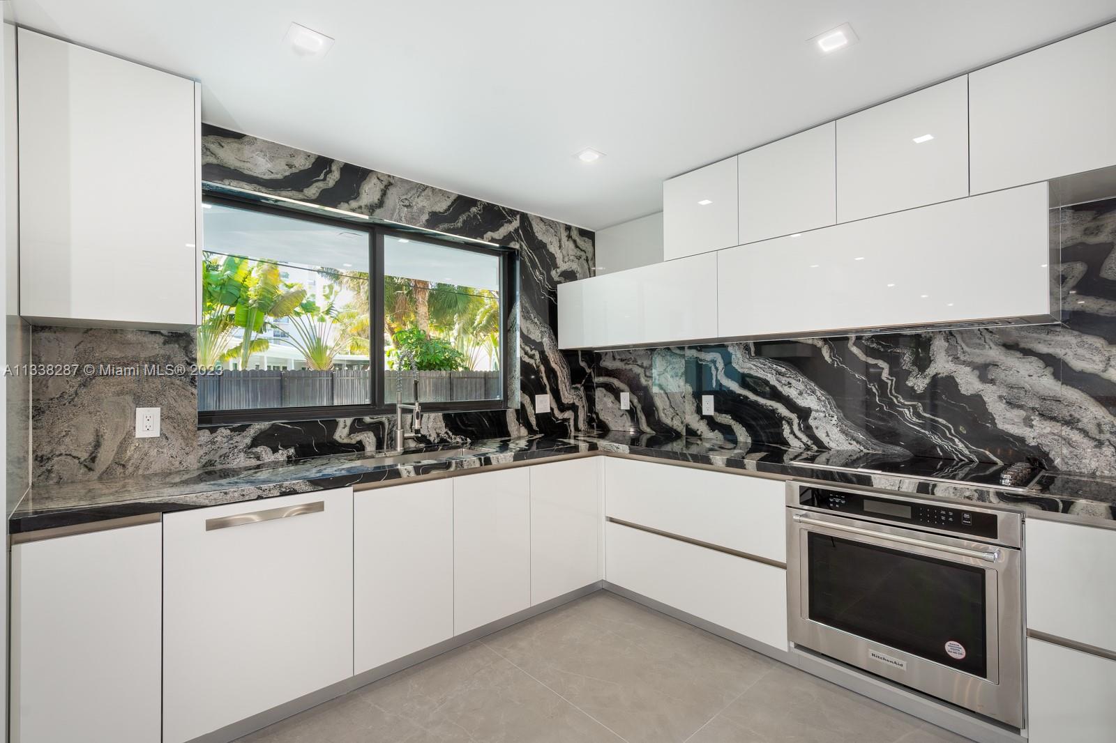 SANS SOUCI ESTATES - Residential