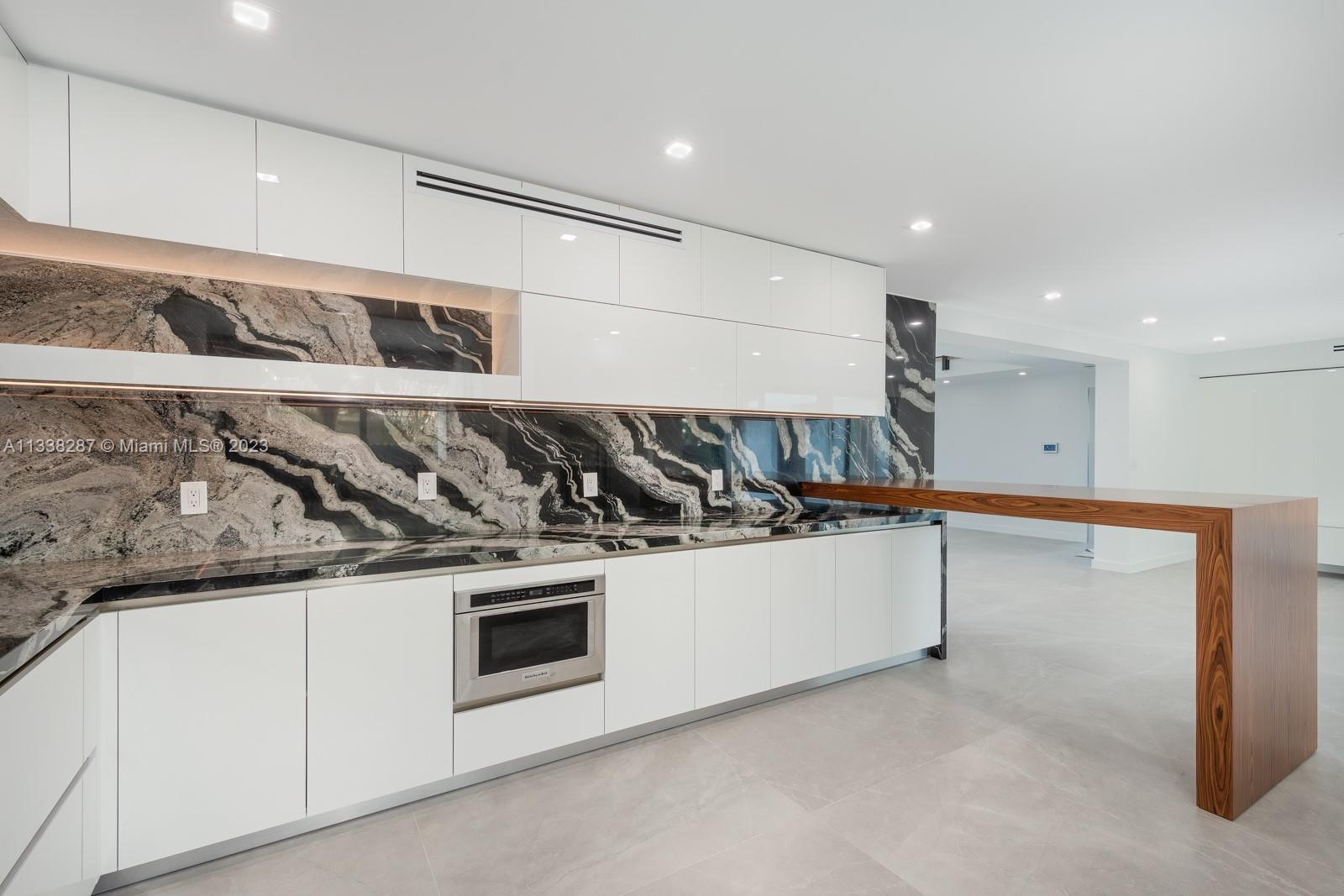 SANS SOUCI ESTATES - Residential