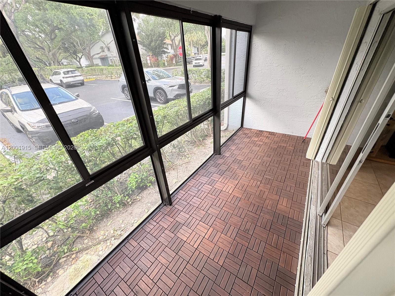 LAKES OF OAKLAND FOREST C - Residential