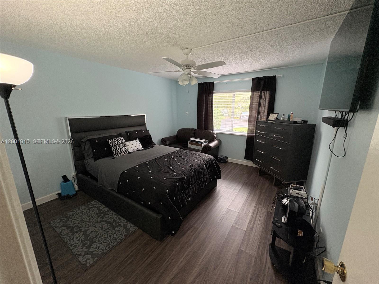 2769 S Oakland Forest Dr 101, Oakland Park, FL, 33309/$185,000 3 2769 S Oakland Forest Dr 101