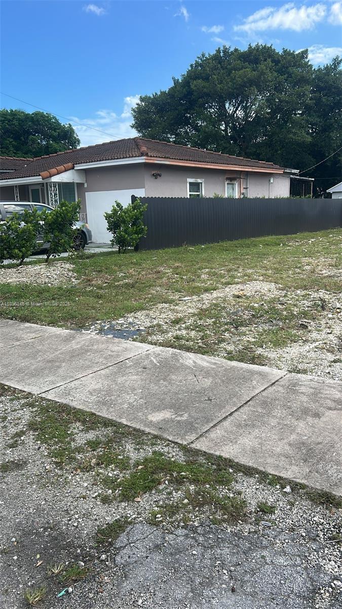 3056 SW 13