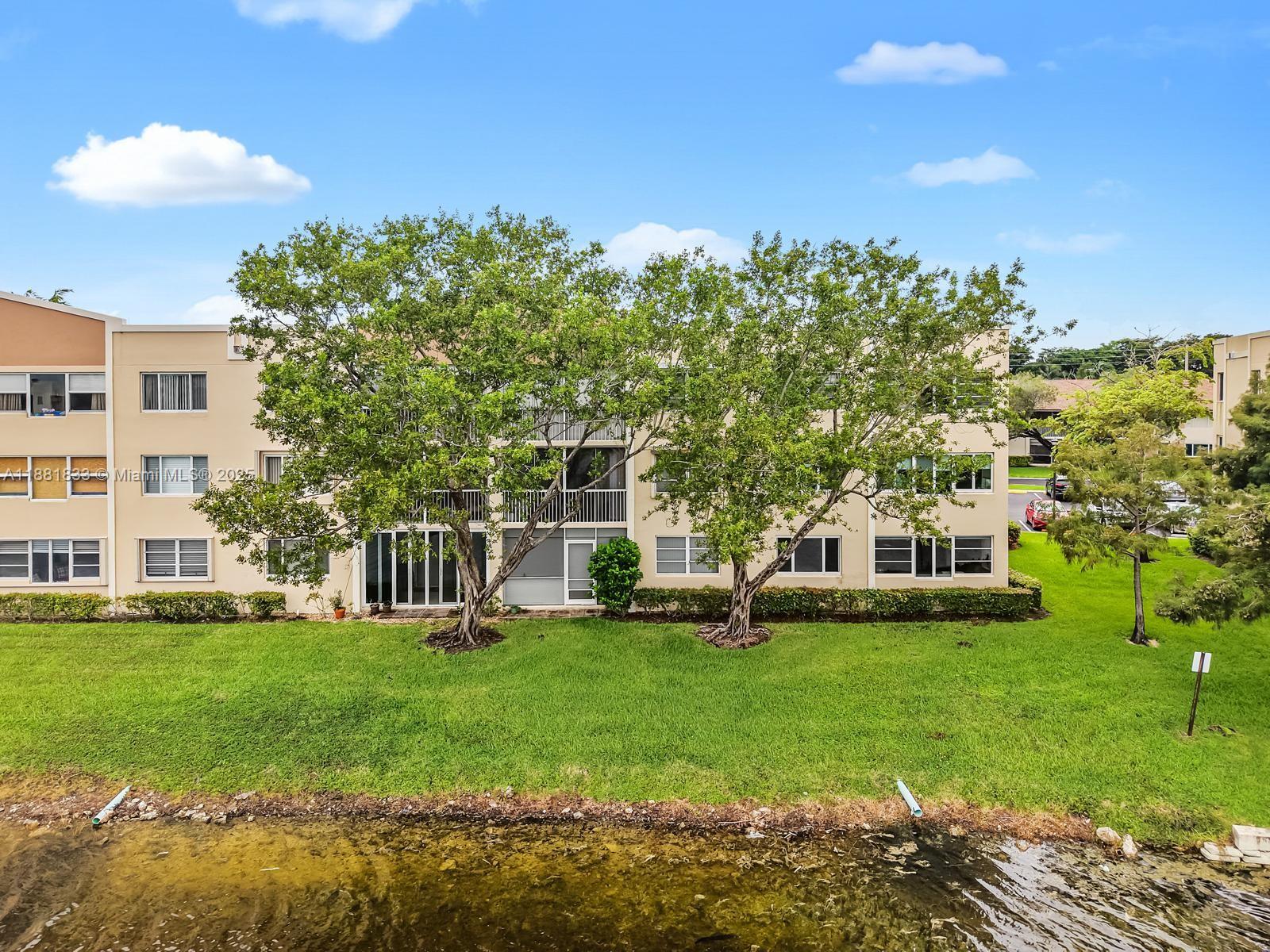 DEVON CONDOMINIUM F - Residential