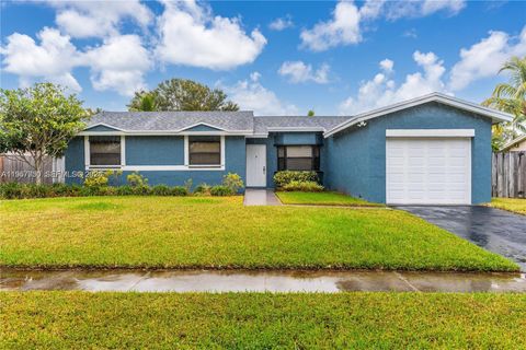 568 SW 169th Ter 568 Weston FL 33326