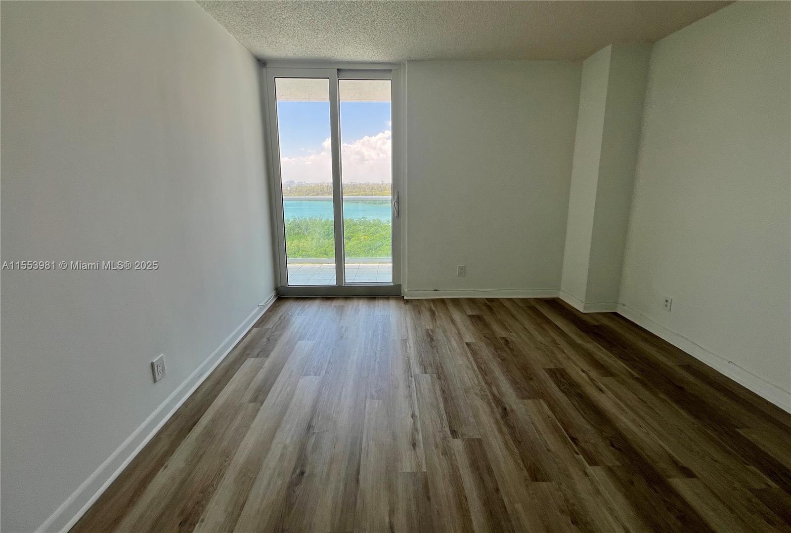 ARLEN HOUSE EAST CONDO - Residential