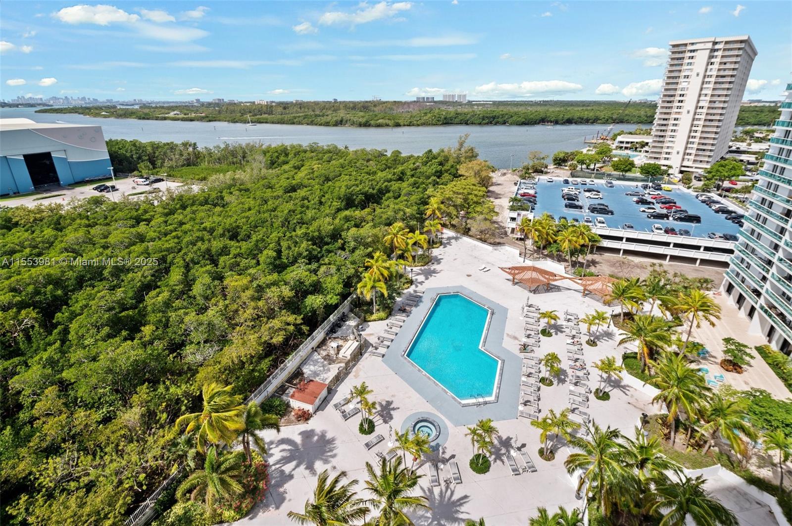 ARLEN HOUSE EAST CONDO - Residential