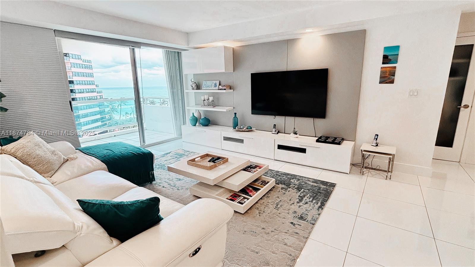 5161 Collins Ave 1003