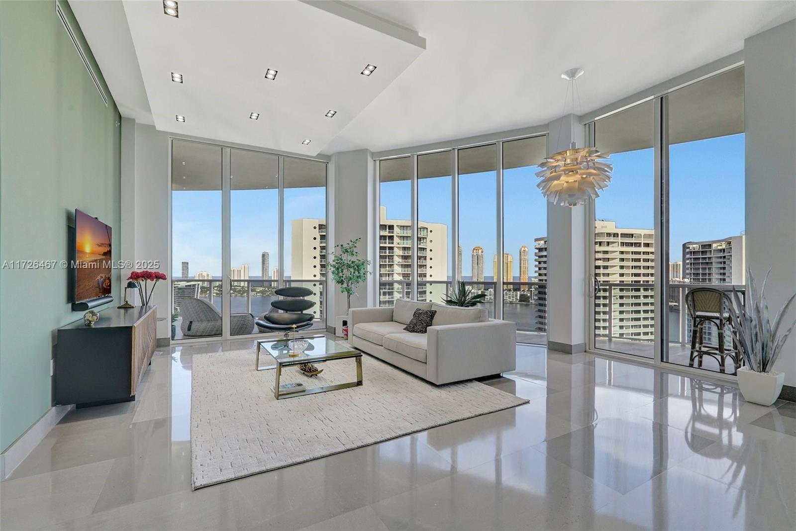 BELLINI AT WILLIAMS ISLAN - Residential