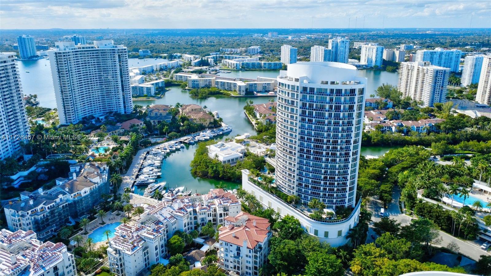 BELLINI AT WILLIAMS ISLAN - Residential