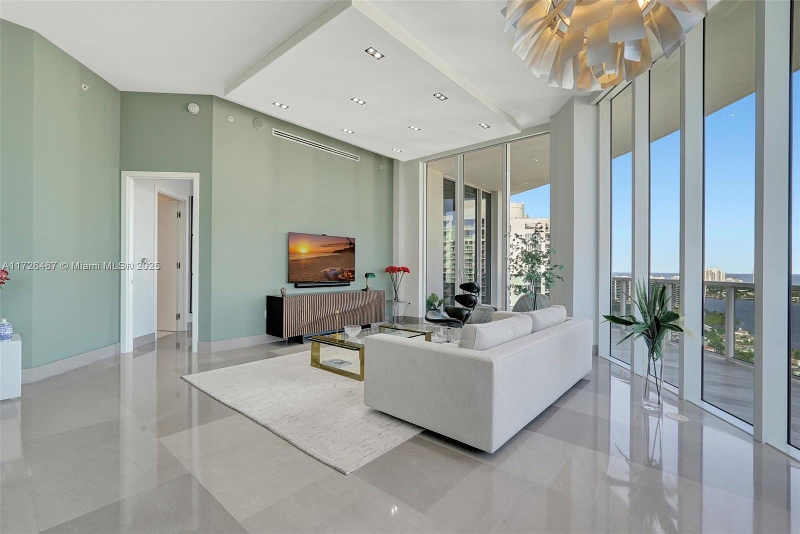 BELLINI AT WILLIAMS ISLAN - Residential