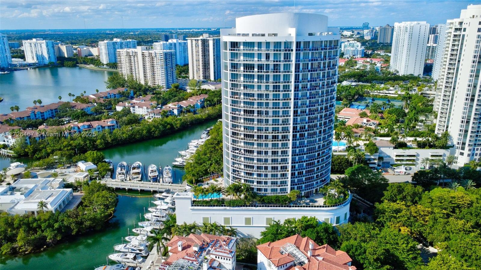 BELLINI AT WILLIAMS ISLAN - Residential