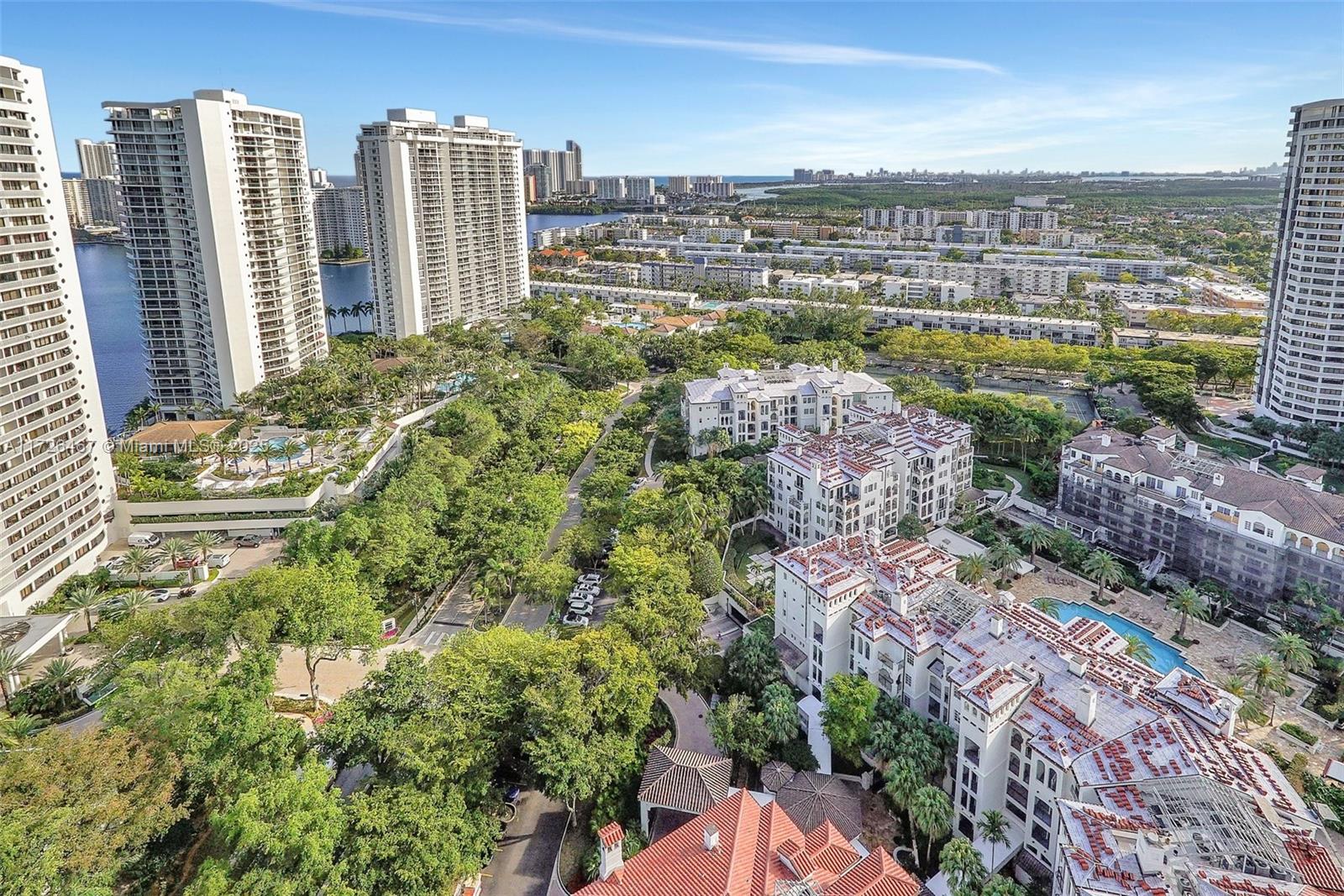 BELLINI AT WILLIAMS ISLAN - Residential