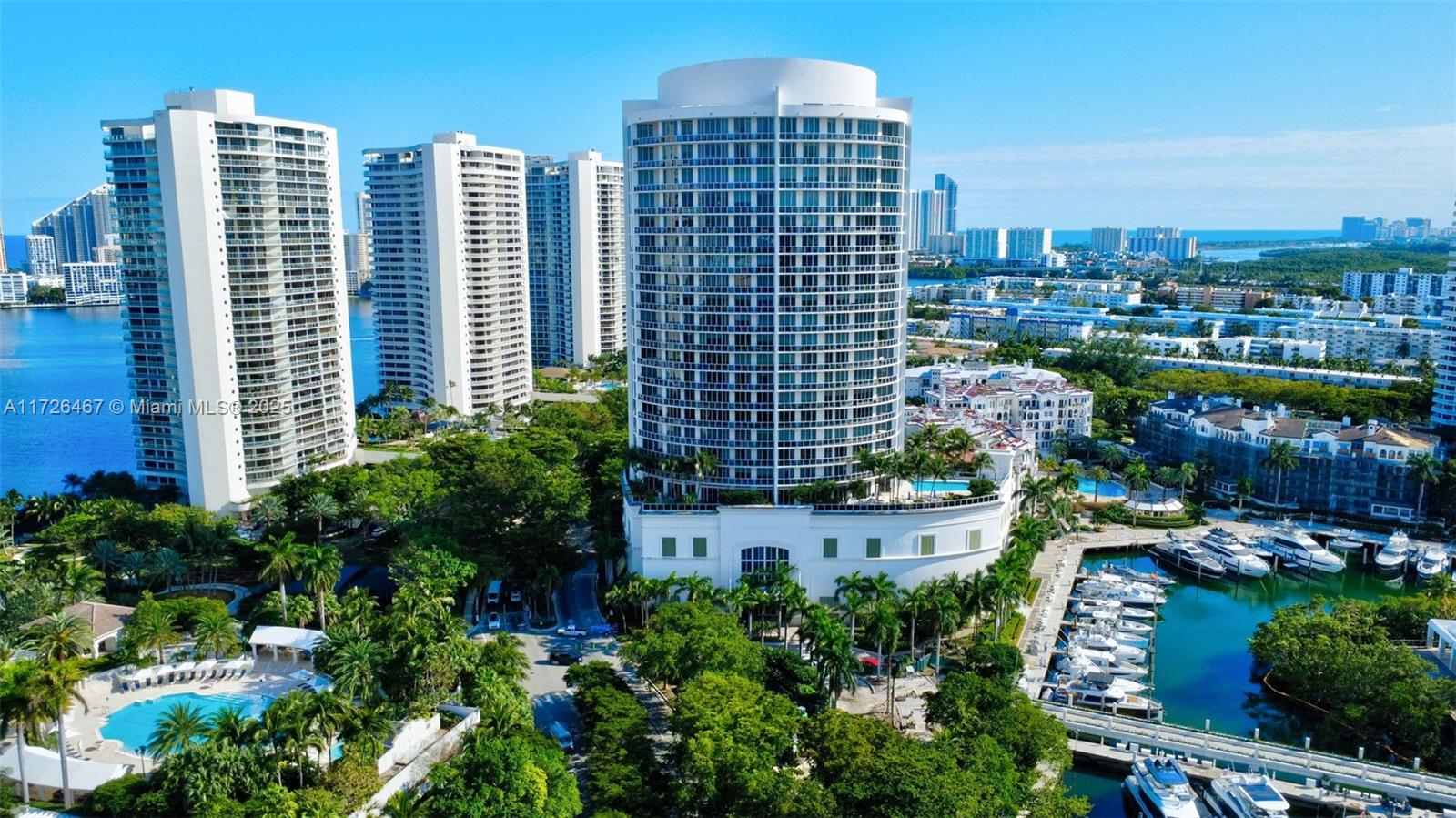 BELLINI AT WILLIAMS ISLAN - Residential