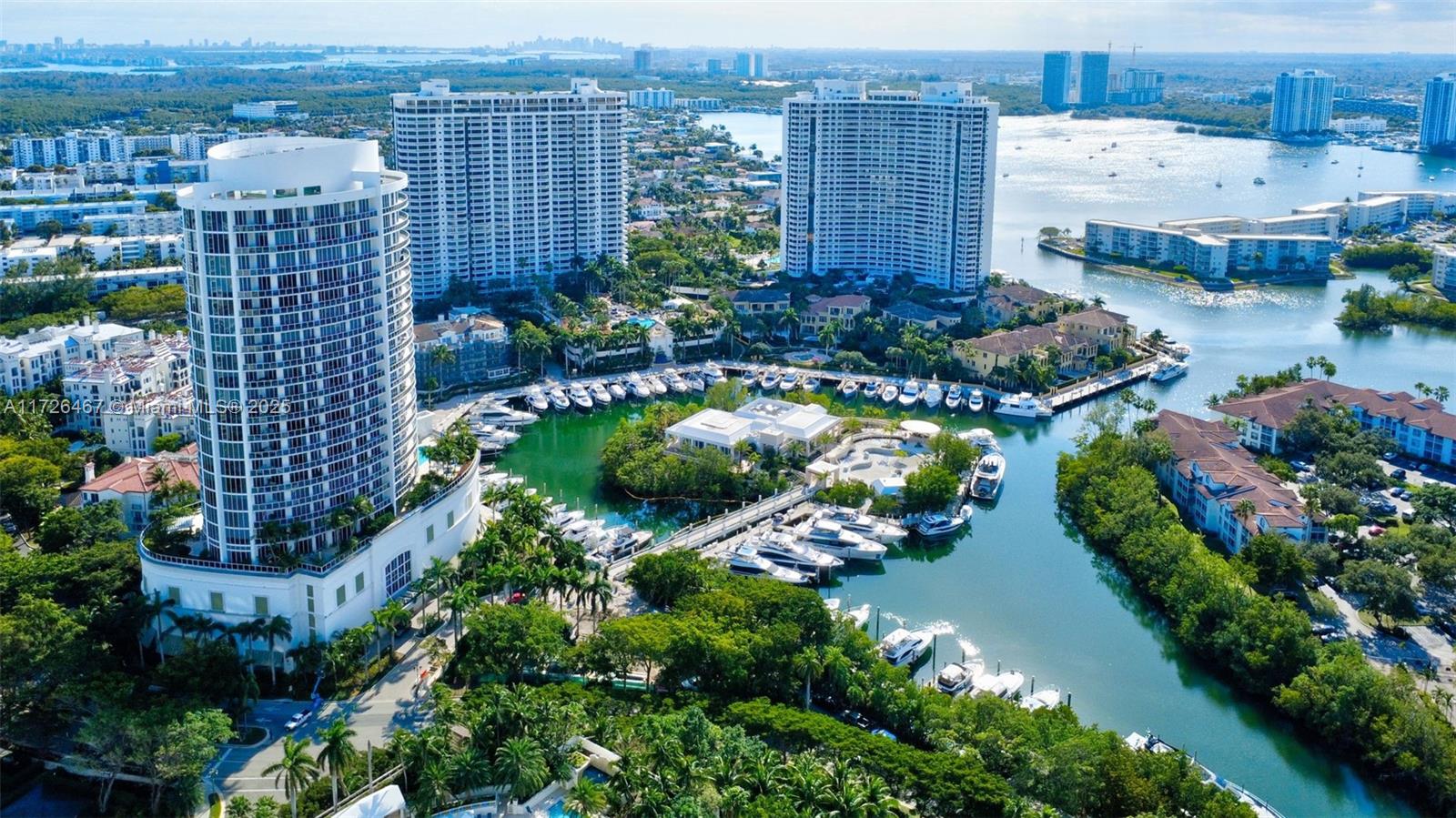 BELLINI AT WILLIAMS ISLAN - Residential