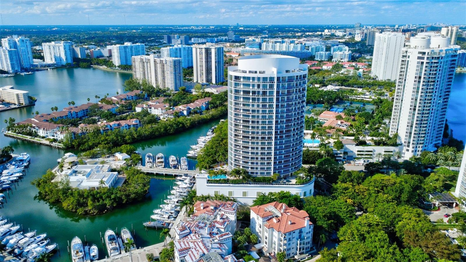 BELLINI AT WILLIAMS ISLAN - Residential