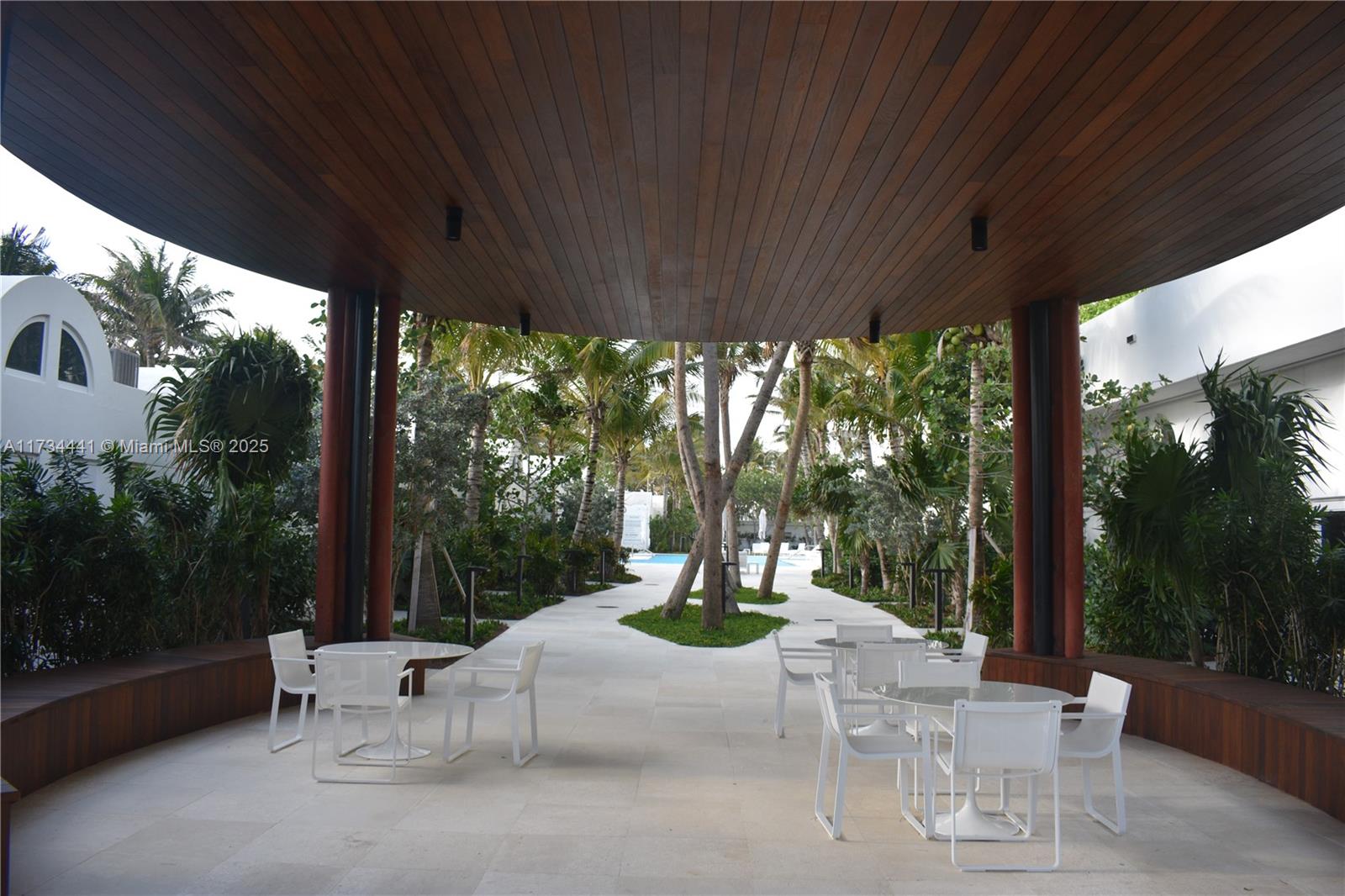 AKOYA CONDO - Residential