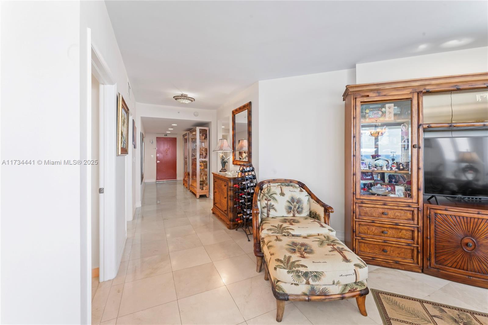 6365 Collins Ave 1901
