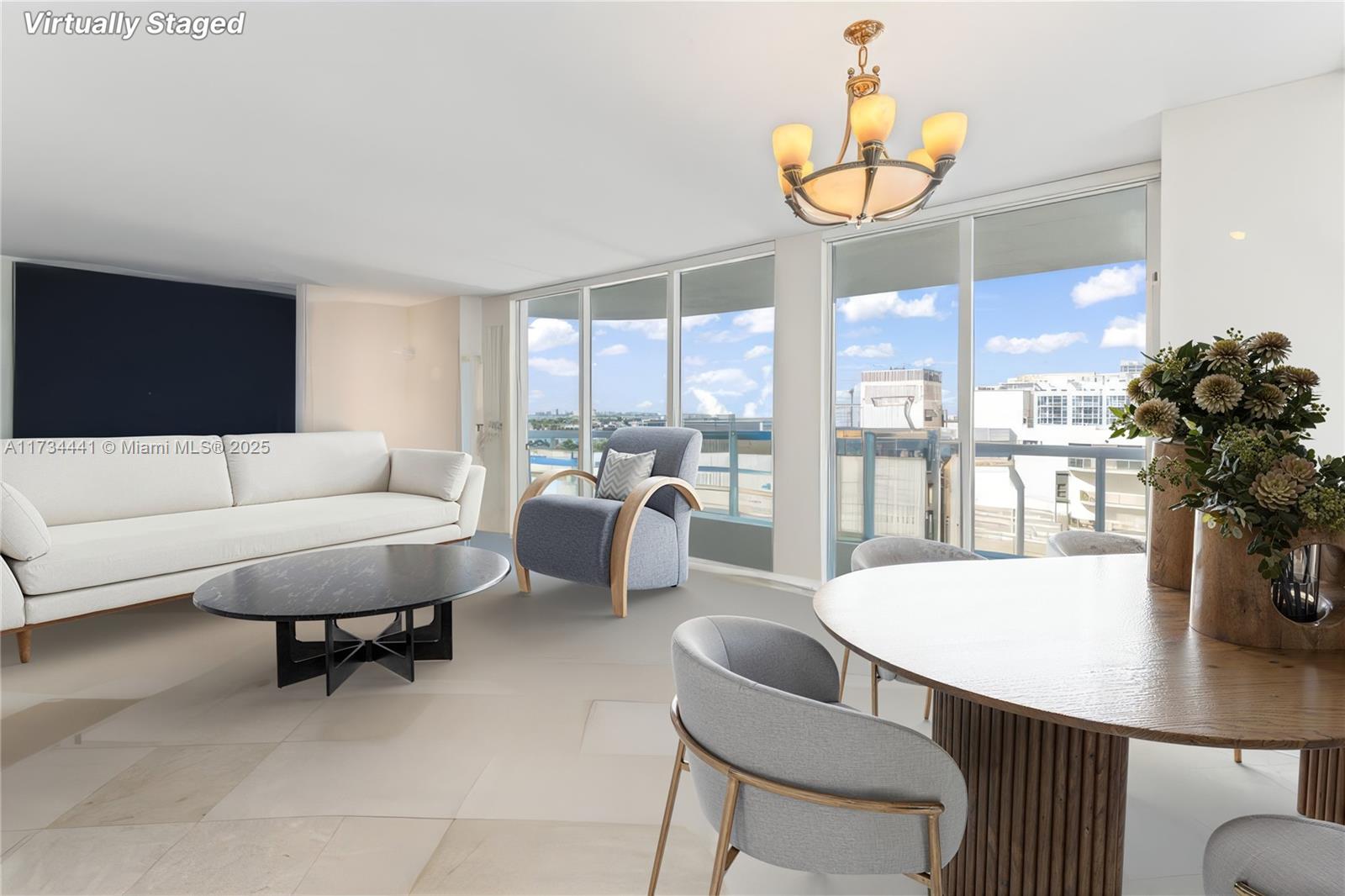 AKOYA CONDO - Residential
