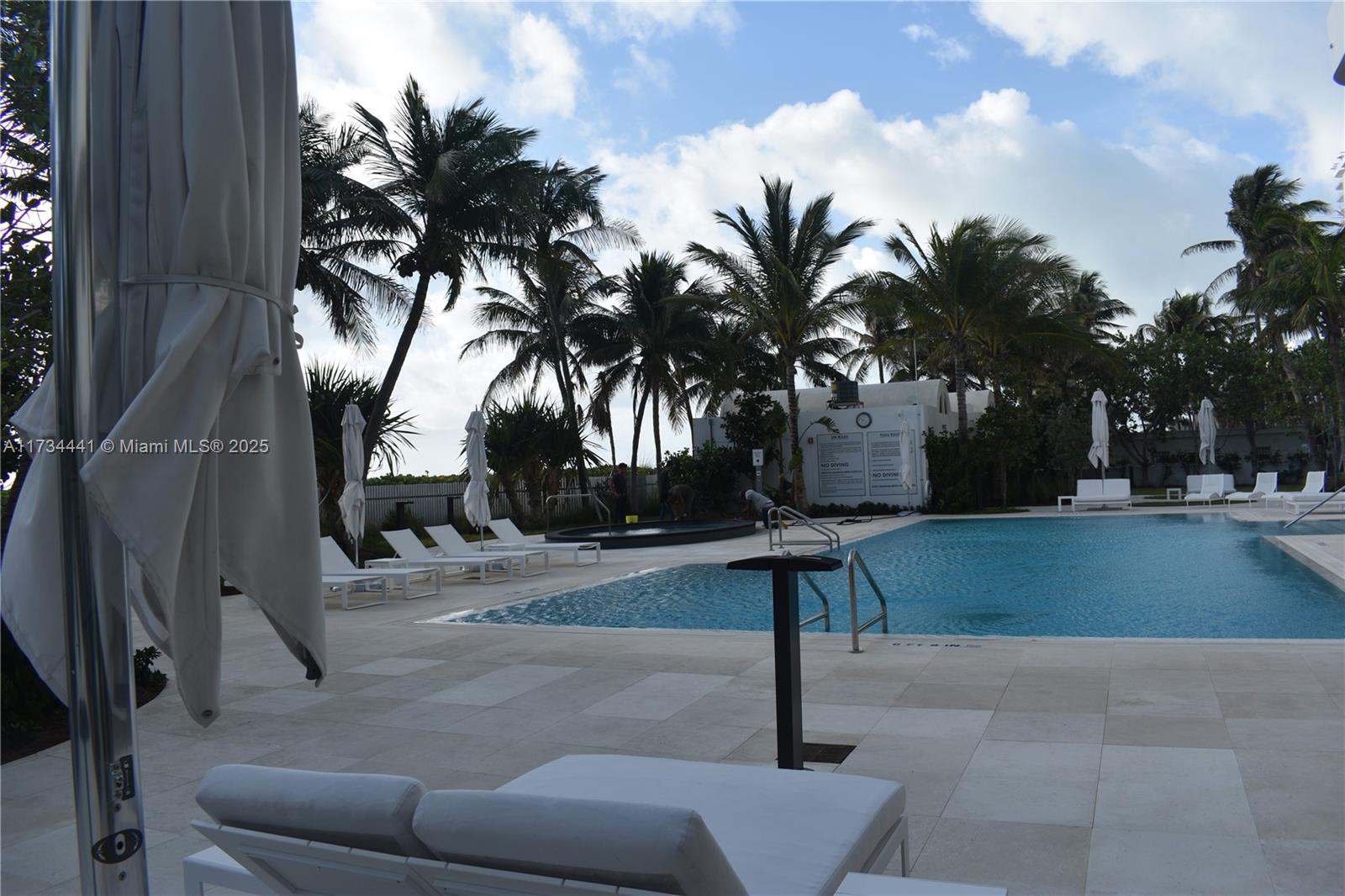 AKOYA CONDO - Residential