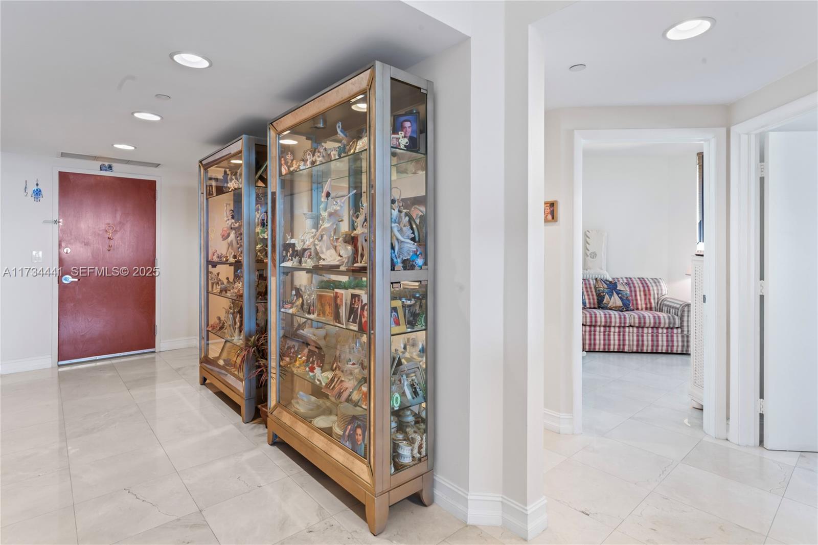 6365 Collins Ave 1901